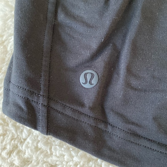 ❤️ Lululemon Inner Glow High Rise Modal Short 3" Black Size 6 - Picture 3 of 9